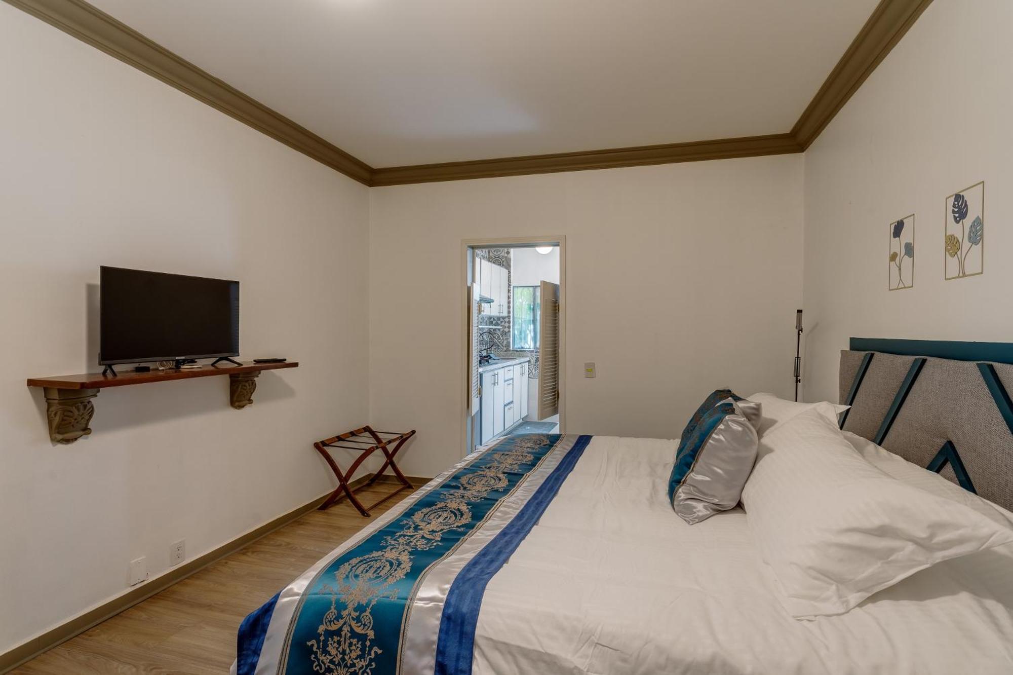 Casa Amatlan Ciento Dos Hotel Kota Meksiko Bagian luar foto